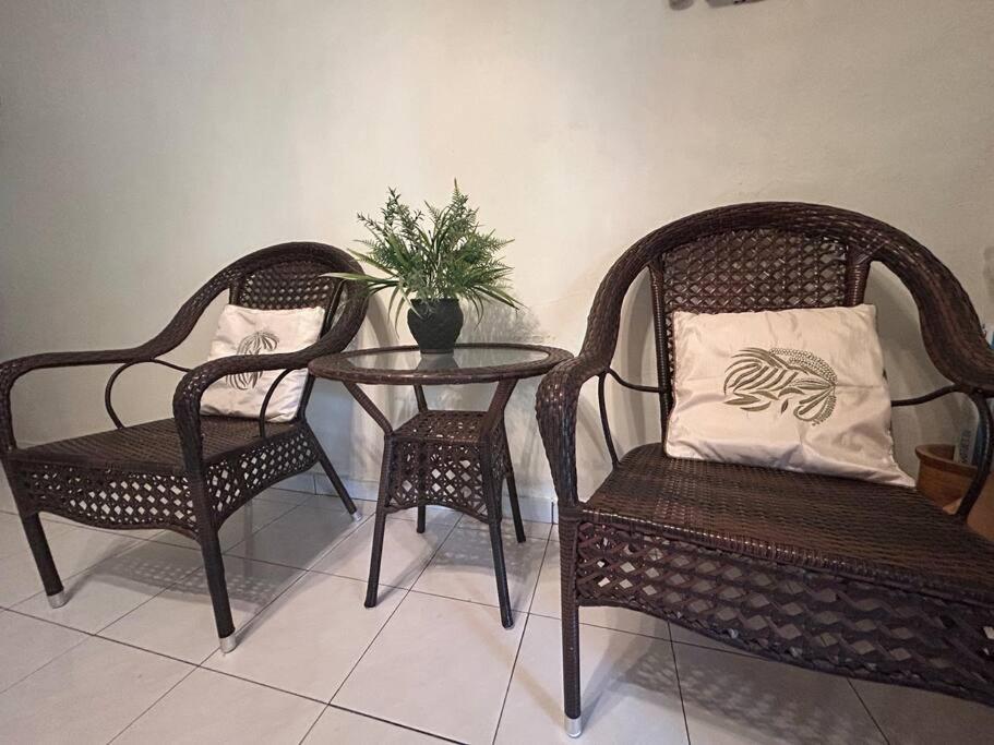 Rumah percutian Simple Famliy 3r3b 7-9pax Sy24
